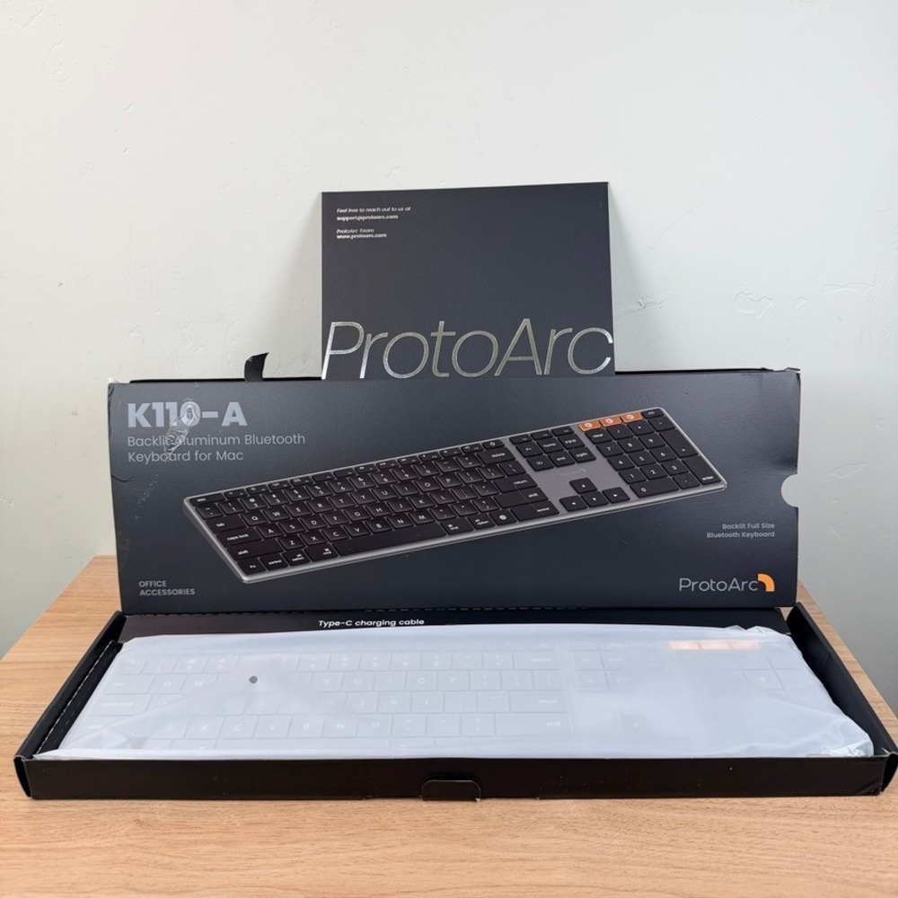 ProtoArc K110-A Backlit Aluminum Bluetooth Keyboard for Mac Space Gray Wireless